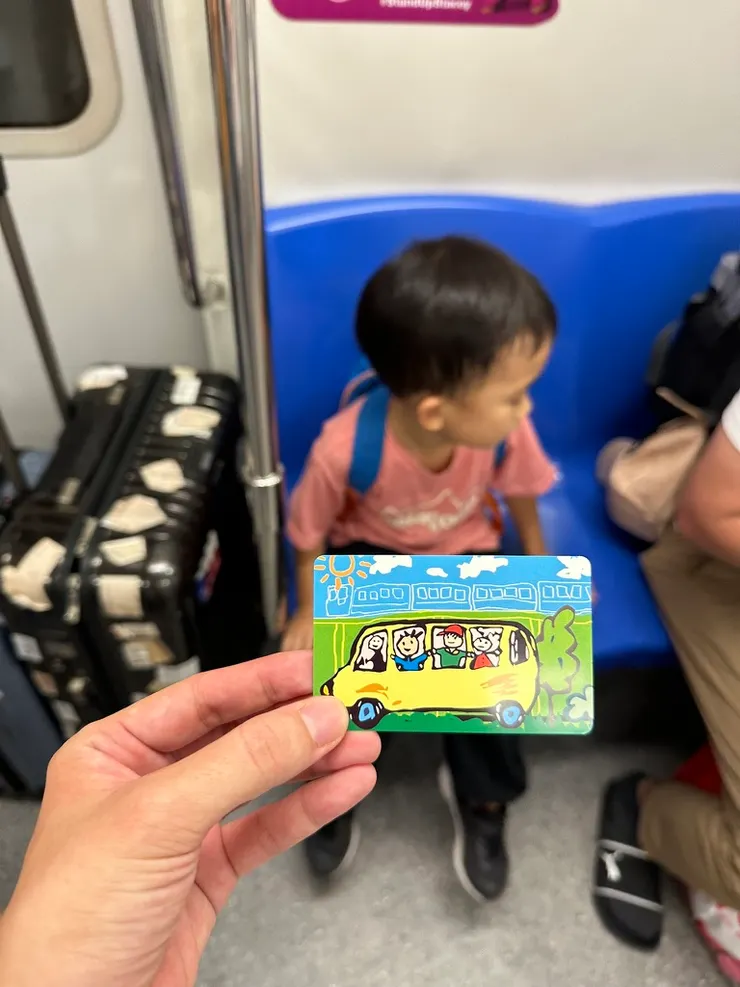 只有弟弟能用,他好開心