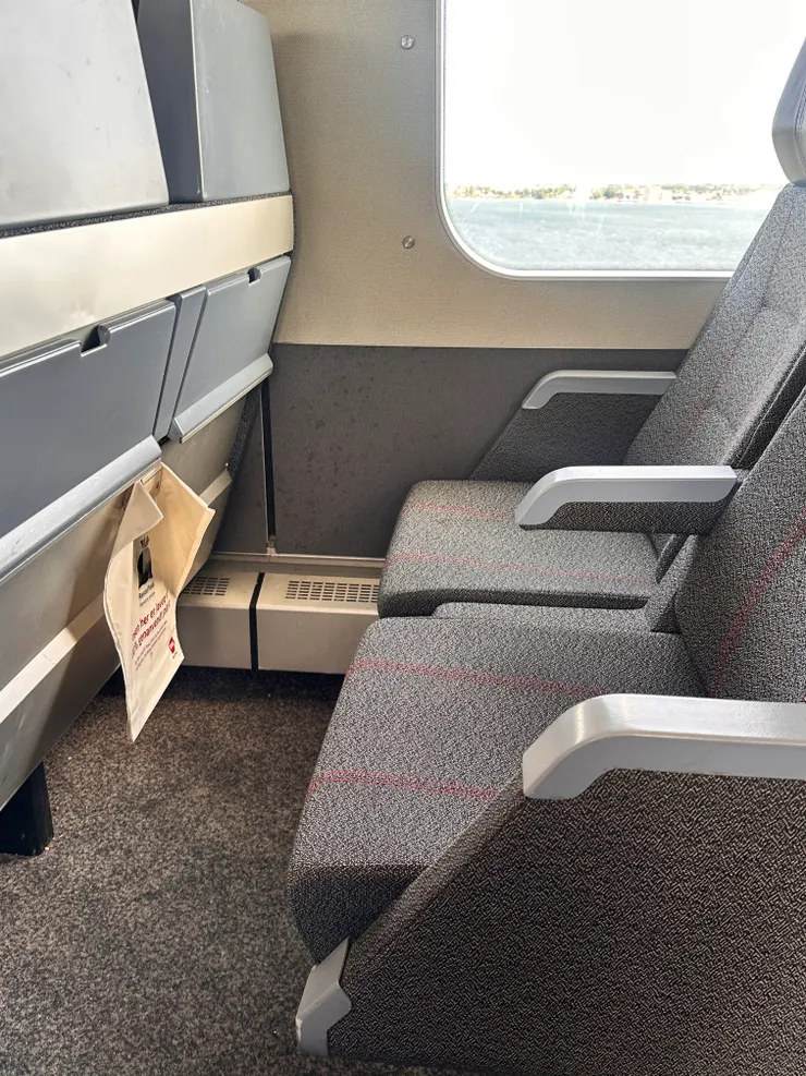 丹麥火車車廂，兩人座