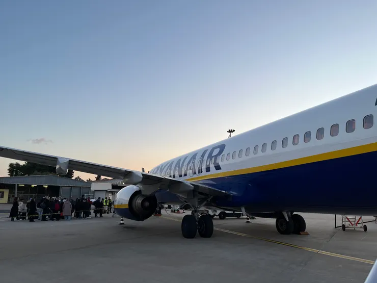 巴里機場BRI 停機坪