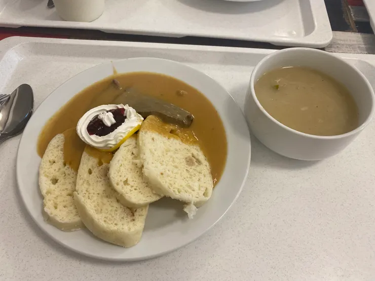 偶爾吃到捷克經典菜