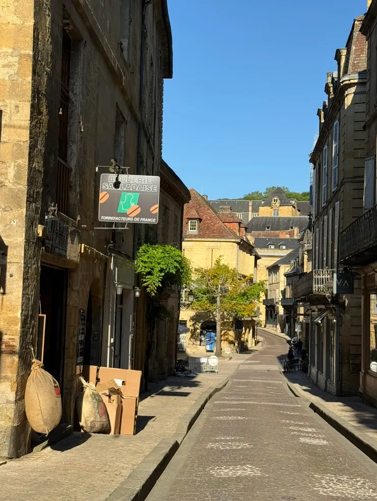 隔壁賣咖啡豆的小店