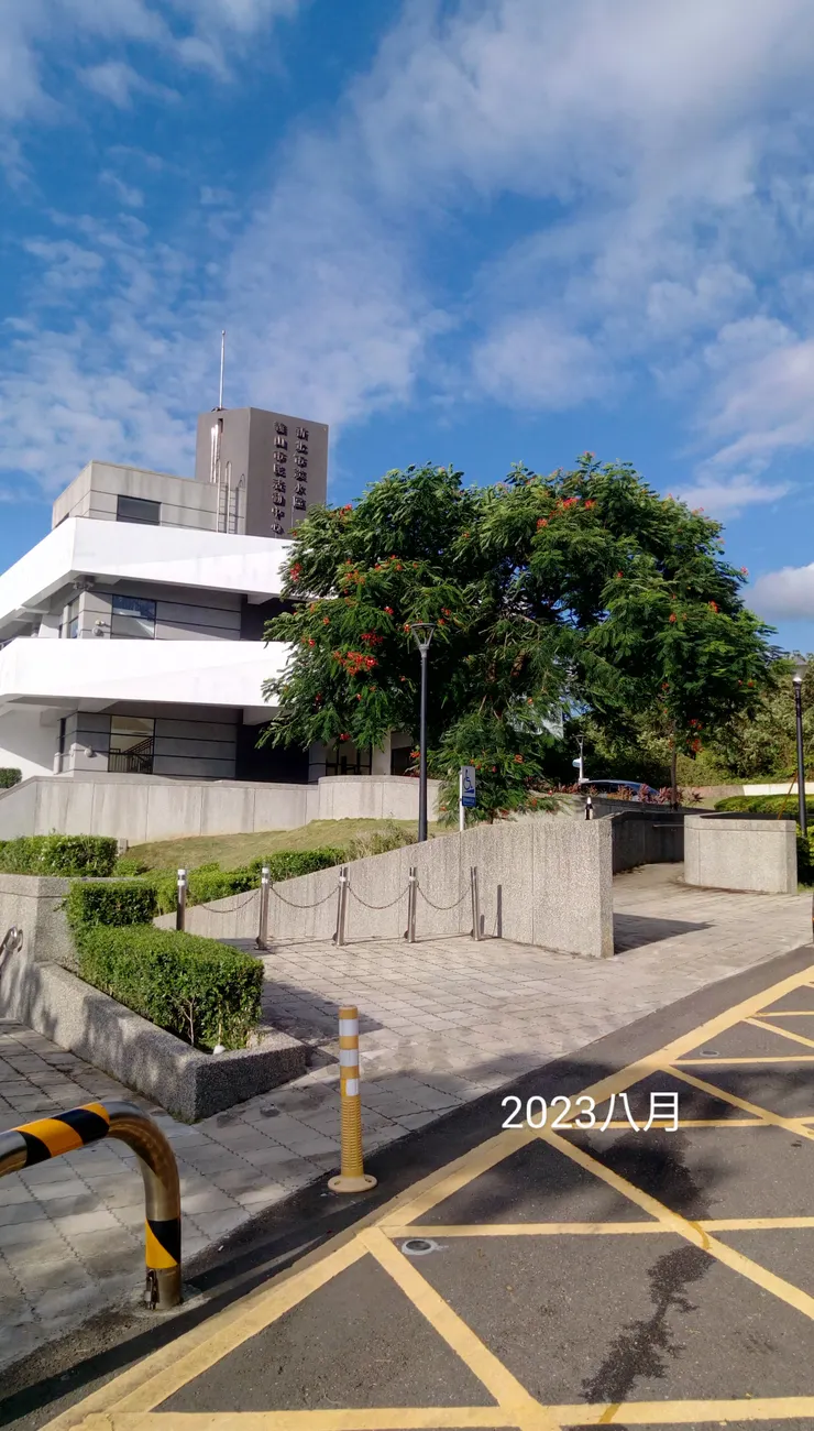 依舊是鳳凰花開