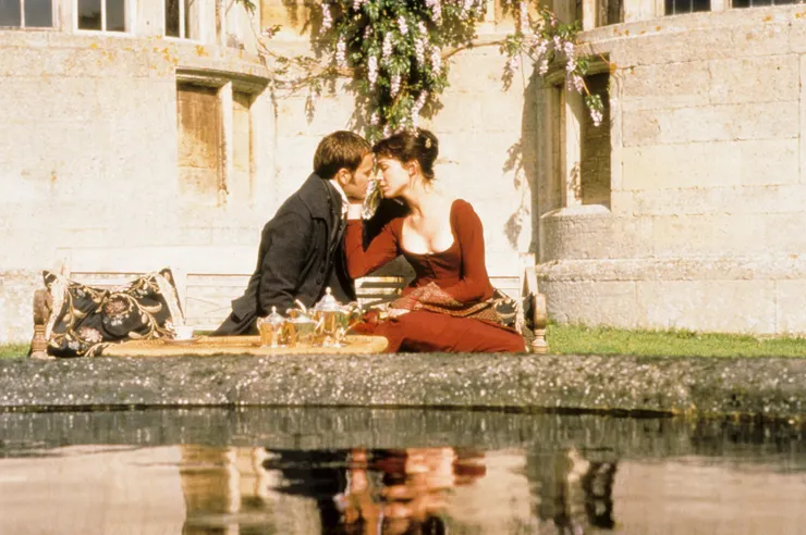 戀人互訴衷情（電影《窈窕野淑女》劇照，圖片取自IMDb）