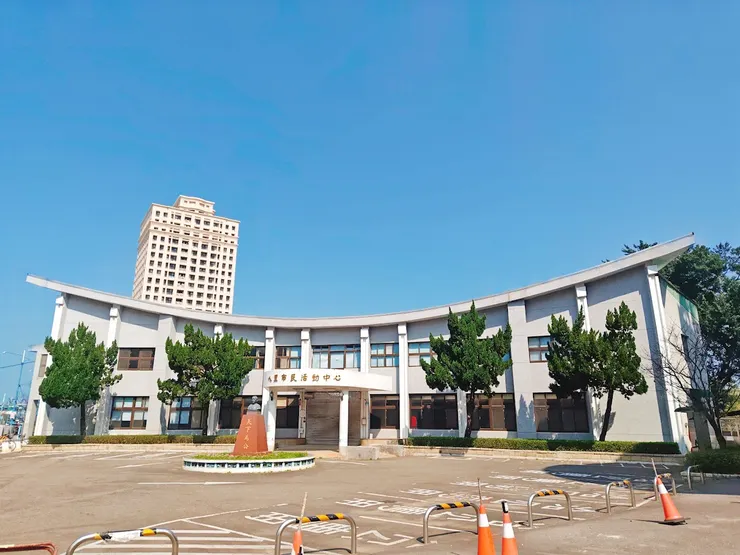 原台北州淡水郡八里庄役場