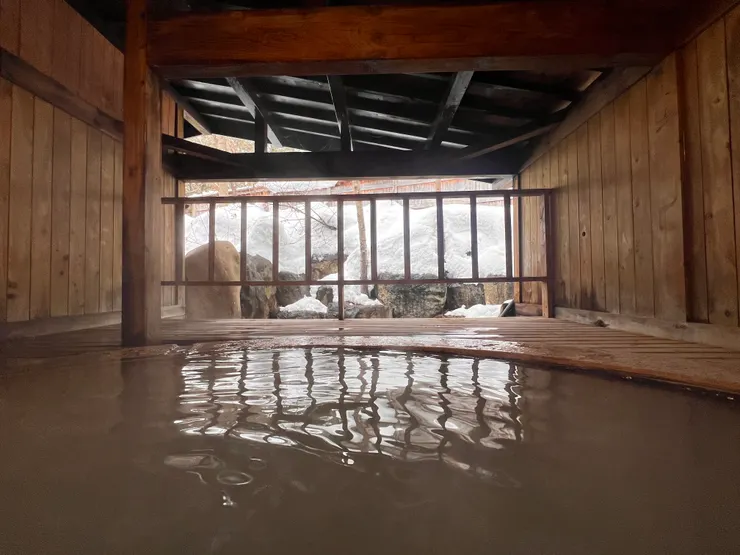 戶外同樣有雪景可以欣賞