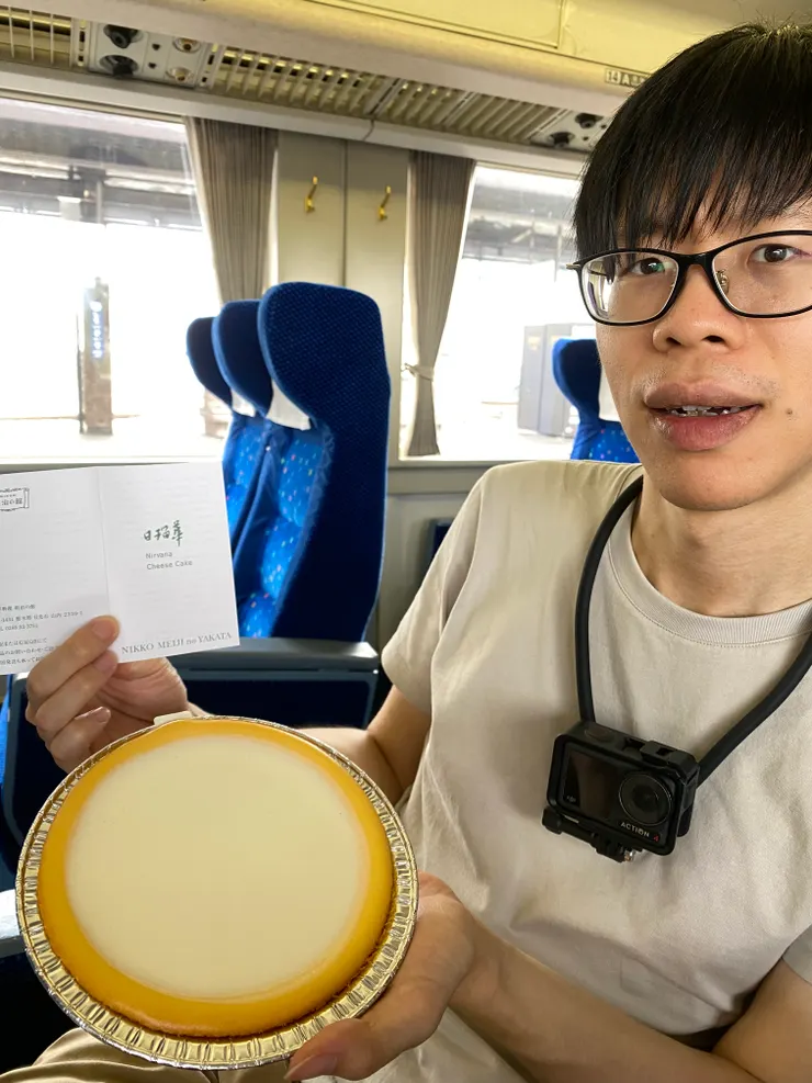 「涅槃起司蛋糕」這個名稱,很呼應充滿宗教氣息的日光