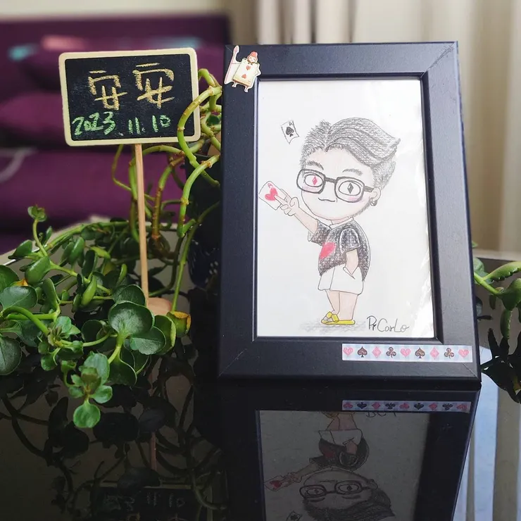 裝進相框，畫變得超有質感