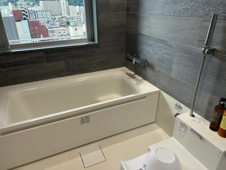 看起來很不錯的浴室