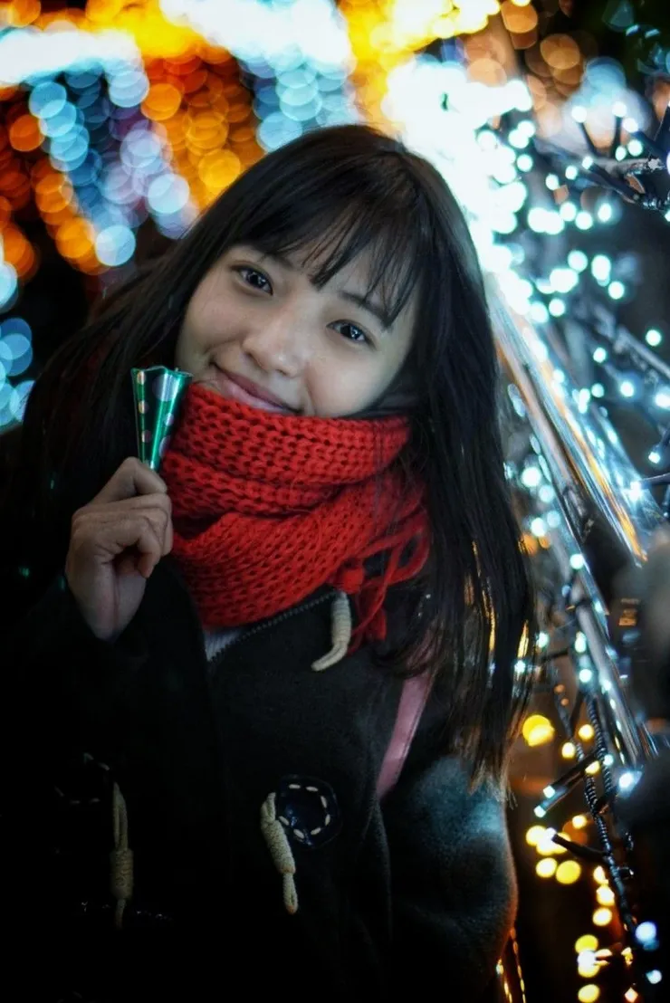 聽說稍微背光，臉色就正常了