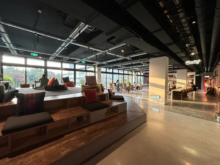 三樓的共用空間