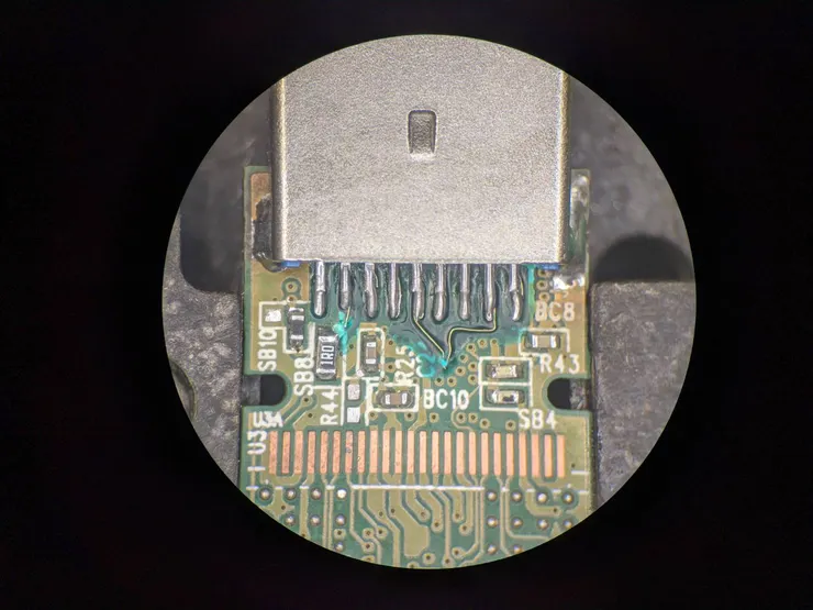 另外一面有也要修補跟上保護漆。