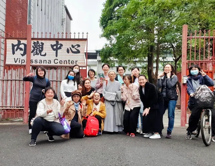 謝謝上期我的同修們和法工,祝我們都擁有真正的快樂~