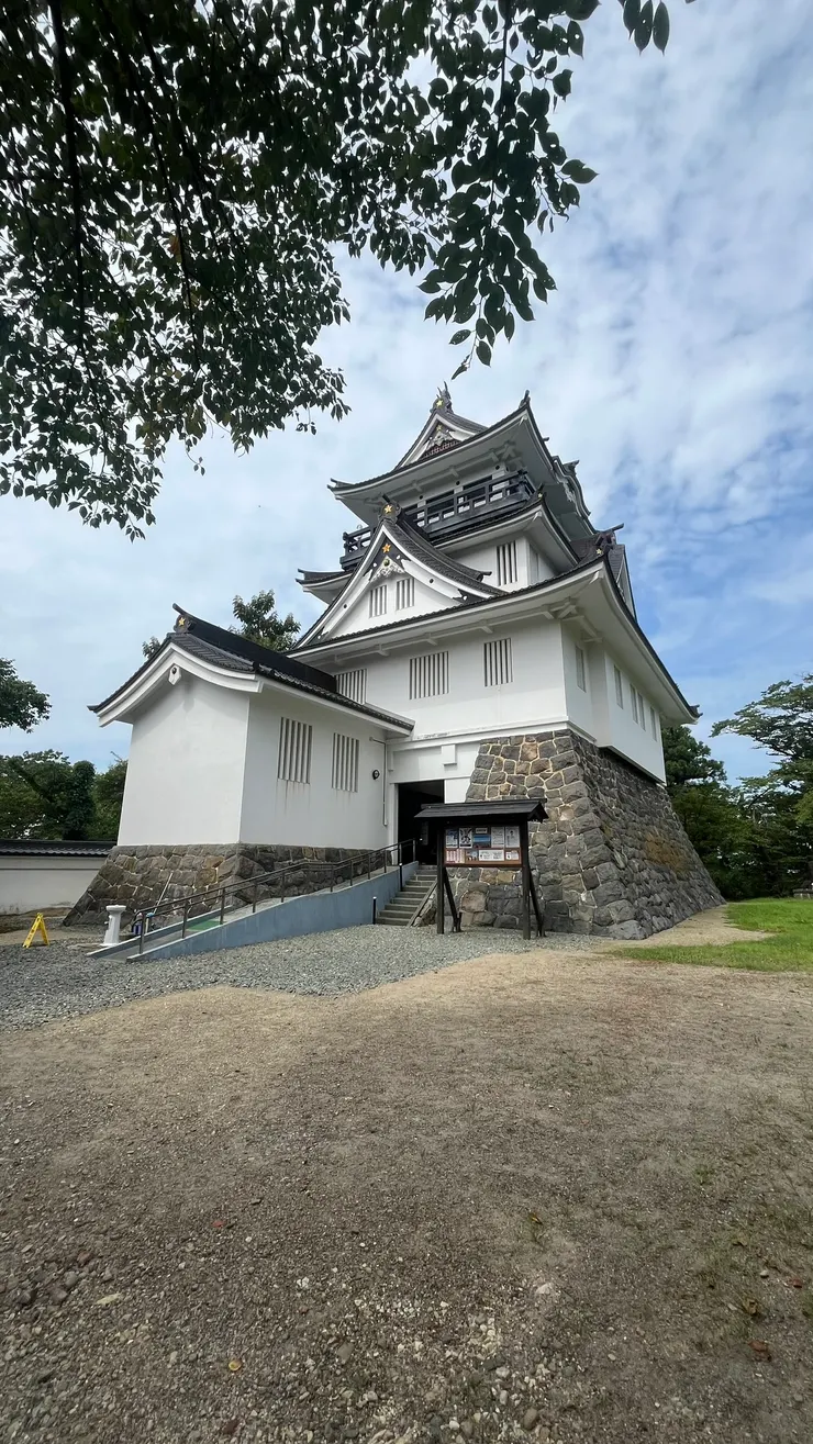 橫手城雖然是模擬天守,但還是滿有特色。