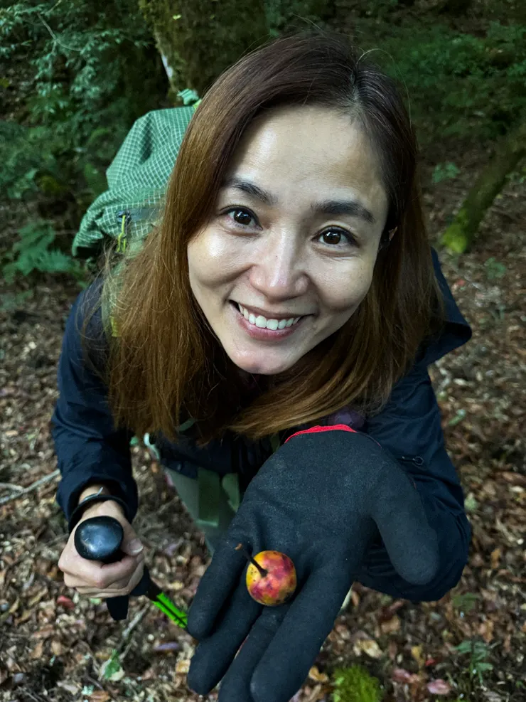 朋友撿到的東東，不知道是什麼先拍照再說