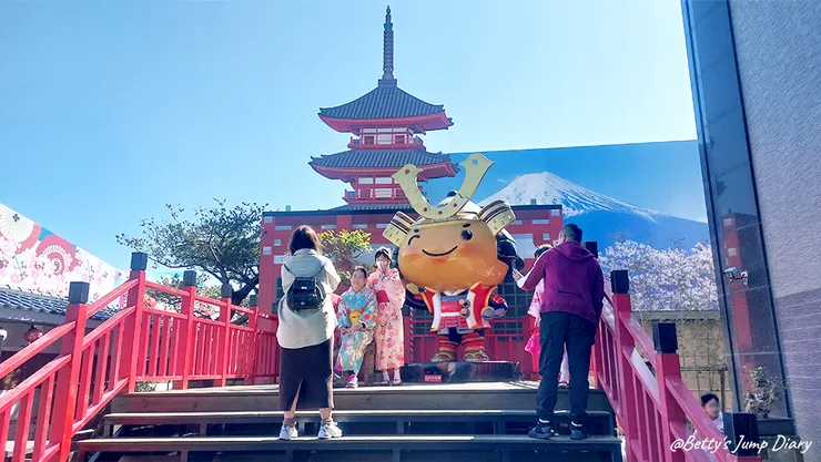 ▲桃園龍潭「手信霧隱城」/圖片來源:Betty's Jump Diary