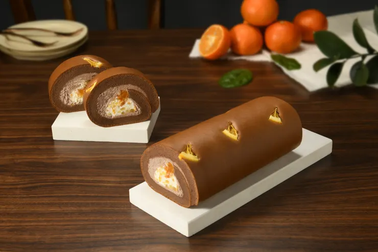 亞尼克X金家ㄟ真情獻禮，濟州橘風巧克力生乳捲，5種華麗柑橘相遇比利時巧克力，苦甜回「柑」，售價565元
