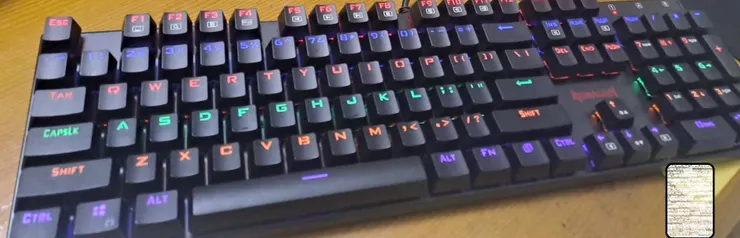 Redragon K565R RUDRA(青軸)