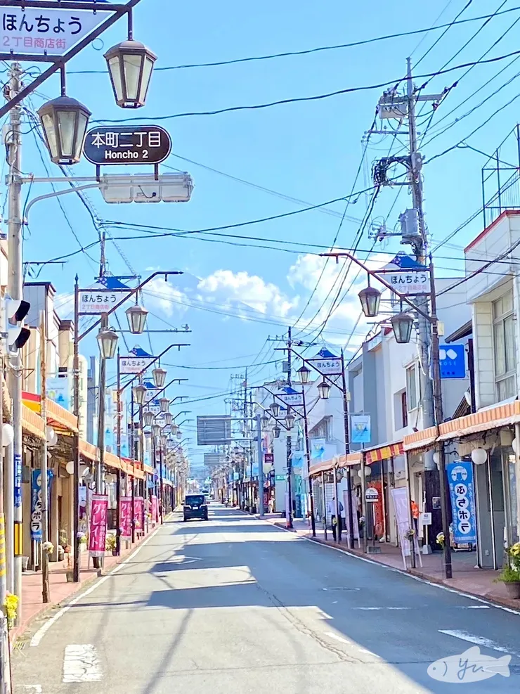 本町二丁目，好像黃昏來比較適合