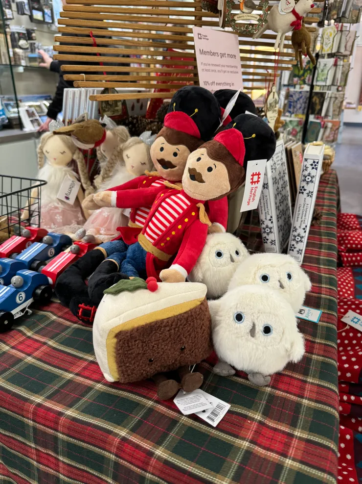 遊客中心裡販賣一些有意思的小東西