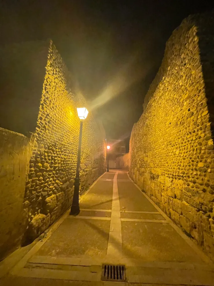 離開 Mulas 城鎮的早晨。