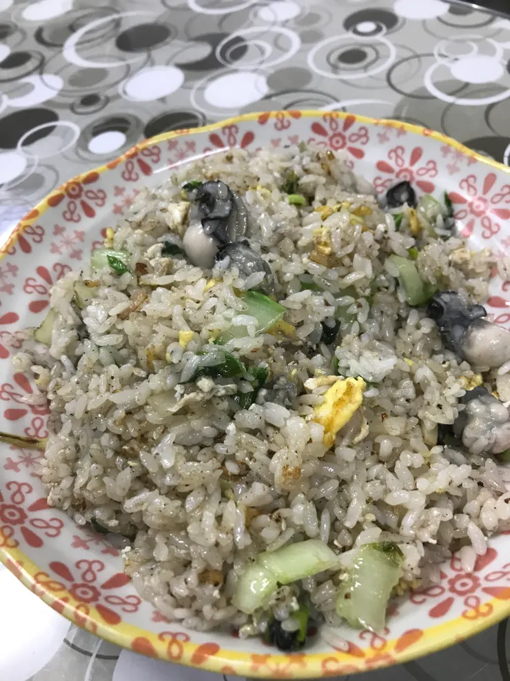 蚵仔炒飯