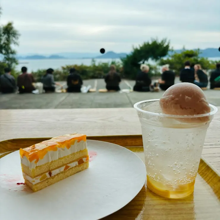 旅行】2024暮秋瀨戶內海跳島－直島：走進海風中的地中美術館｜蘇小鹿的花園