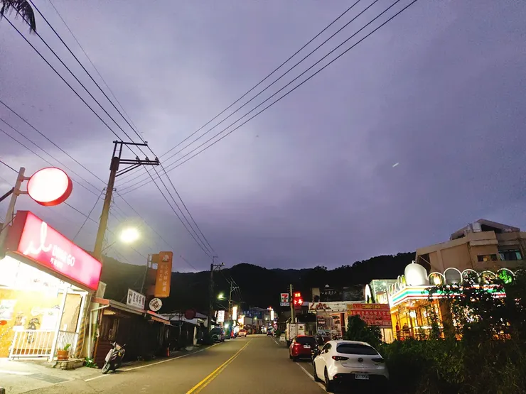 叮哥茶飲金崙店