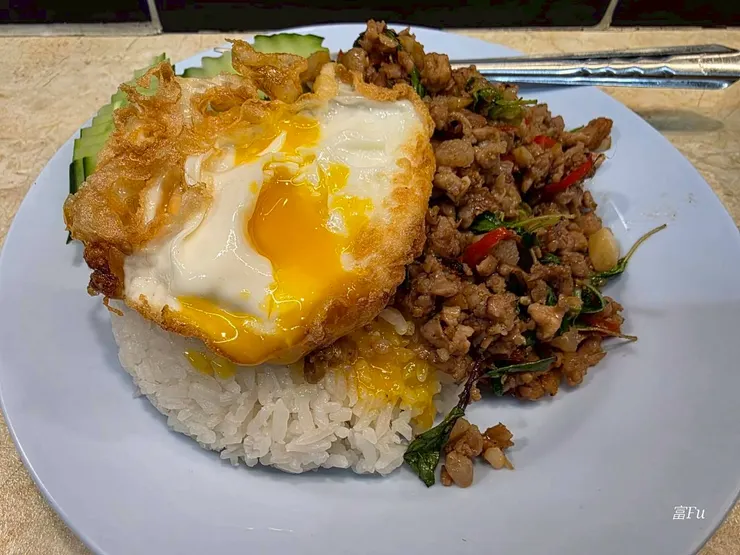 這個炸蛋黃，阿斯~~~