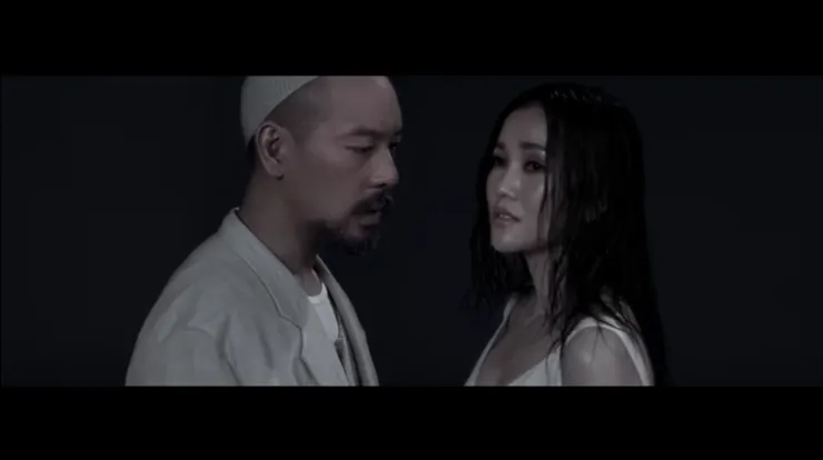 截取自《羅生門》MV