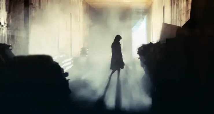 松村比呂美（まつむら ひろみ、1956年8月22日-）は、日本の小説家、推理作家、ホラー作家。