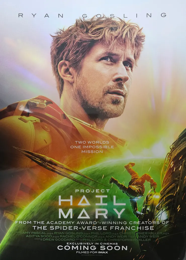 有拿到英文版海報~