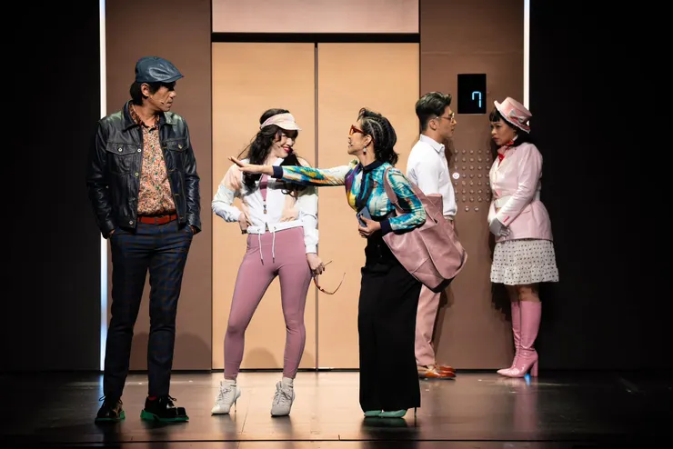 劇照取自台南人劇團。https://www.facebook.com/photo?fbid=704271031733500&set=pcb.704234901737113