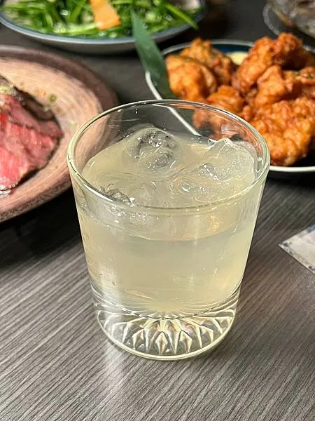 (板橋居酒屋)日鶴串燒居酒屋~2023新北耶誕城美食推薦!粒