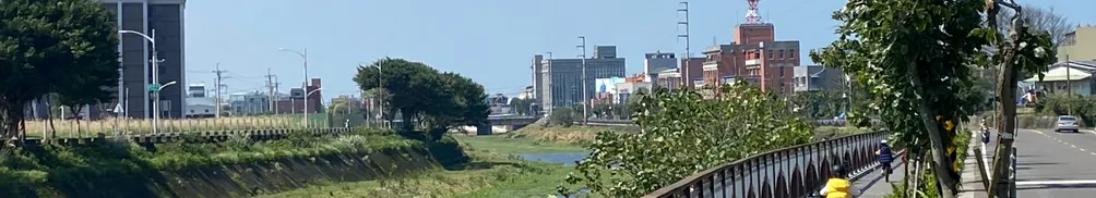 桃園高鐵青埔買賣房仲朱哲良的沙龍