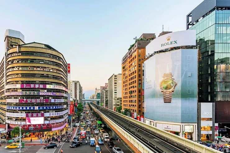 迎暑假旺季餐飲、零售搶商機 店面租賃市場看俏