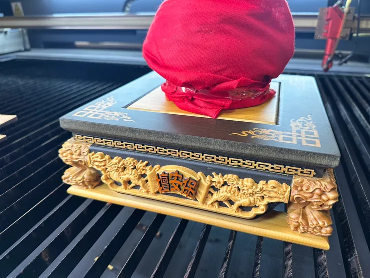 龍益行｜台南佛具店・金紙店・宗教百貨・神主牌雕刻・拜拜用品  專精 神主牌雕刻與祖先牌位製作，提供佛具、金紙、神桌、拜拜用品等完整祭祀用品。 服務包含：擇日安神位、安祖先、神桌安裝，並支援 外縣市宅配，讓您安心完成祭祀。  📞 電話：06-2569113 📱 LINE：led1984 📍 地址：台南市安南區北安路二段612號 👉 Google 地圖導航  🔗 延伸閱讀 ➜ 龍益行在方格子文章專區