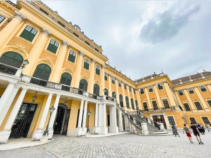 美泉宮 shot by Emma@Veinna,Austria .07 /2024.