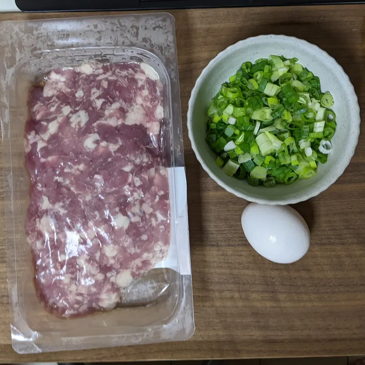 蒜頭忘記入鏡XD