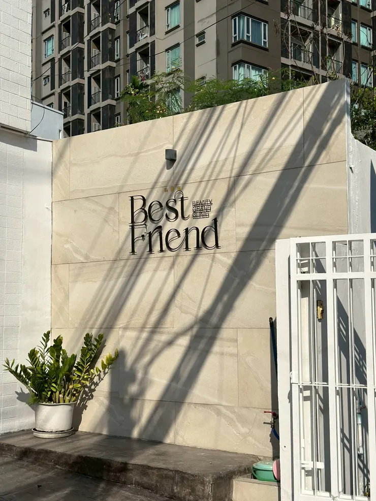 泰國曼谷醫美體驗|曼谷音波拉提推薦?泰國醫美諮詢流程與中文服務心得Best Friend Clinic