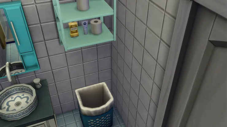 因為睡房沒有污衣籃，所以洗手間一定要有，而且一洗好澡順道把髒衣服丟進來很方便。