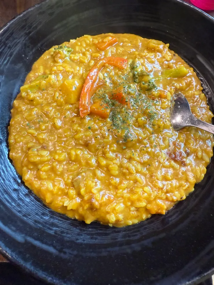 2026/05/05 午餐吃咖哩牛肉燉飯