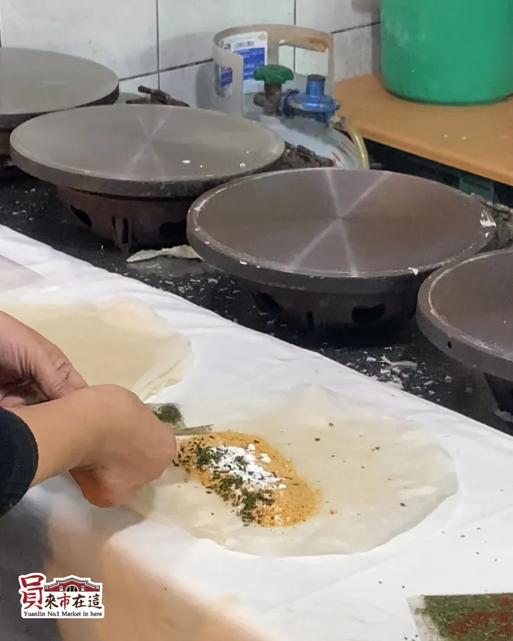 簡單包著「花生粉、糖粉、海苔」三種配料，就非常好吃