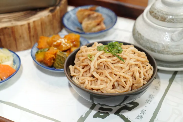 善化美食聚餐餐廳推薦：老胡記，環境典雅、餐點精緻，三杯梅香松