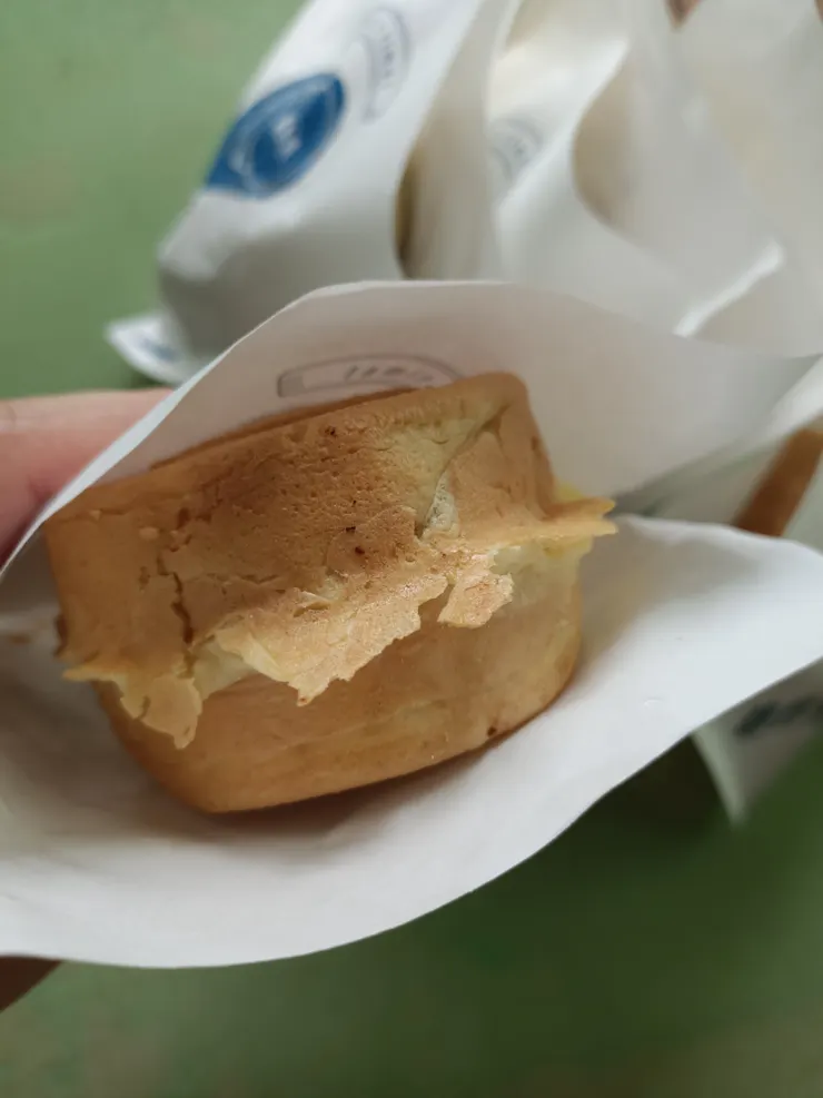 很大一顆車輪餅