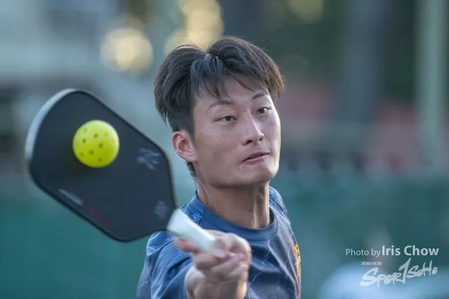 男子雙打19歲或以上公開賽冠軍 陳致寬