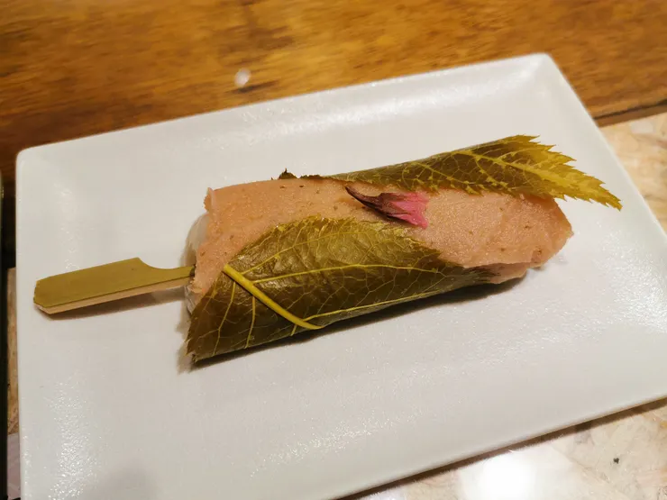 櫻花糯米糰子,還不錯吃!