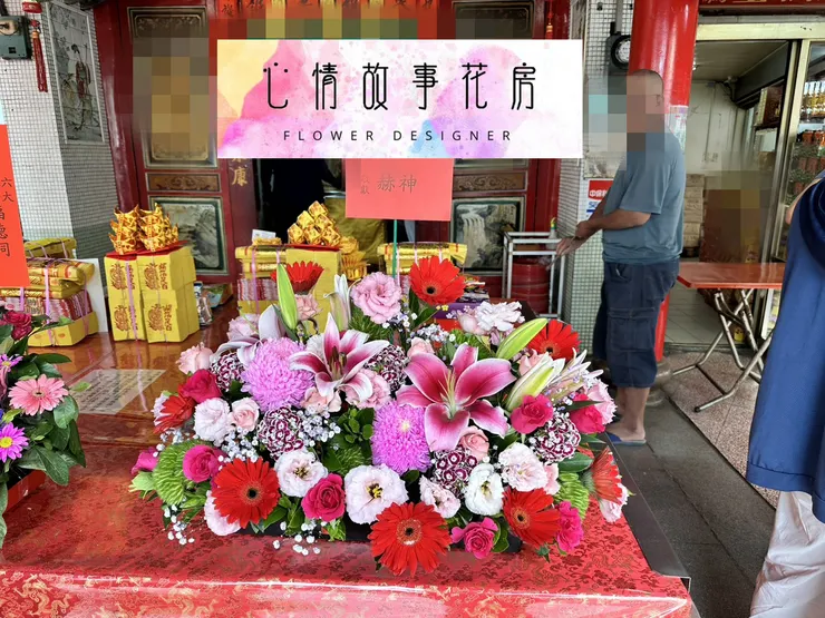 開幕、祝壽、升遷必備|台南人氣【羅馬花柱】花藝設計,為你的重要時刻增添氣勢! 心情故事花房