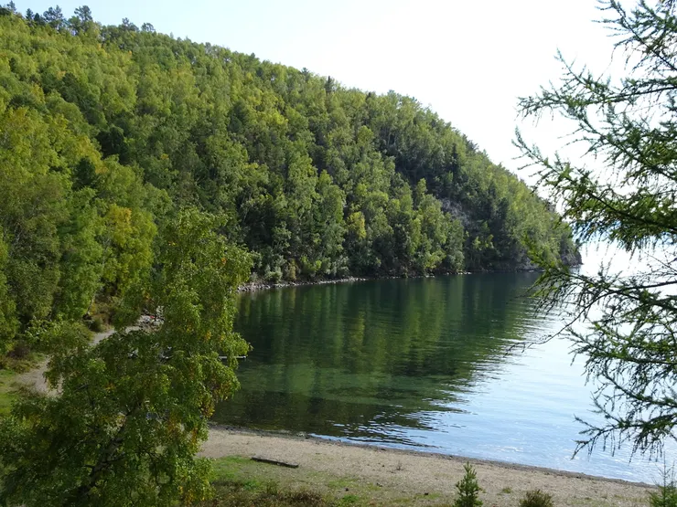 貝加爾湖最適游泳處