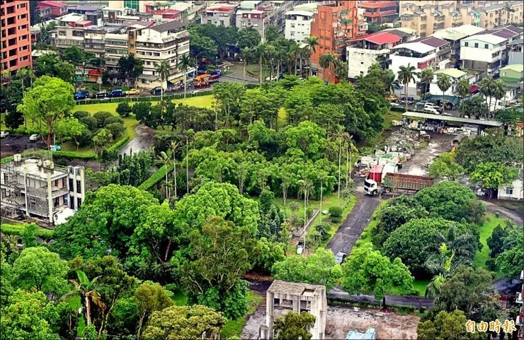 革實院原本綠意盎然的樣貌，現已全數剷平開發為元利四季莊園（圖片來源：自由時報）