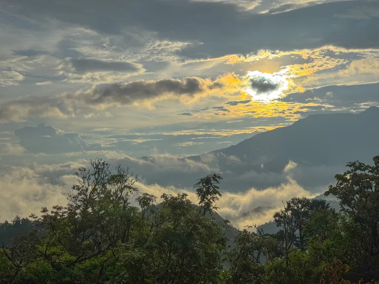 太陽快出來～～